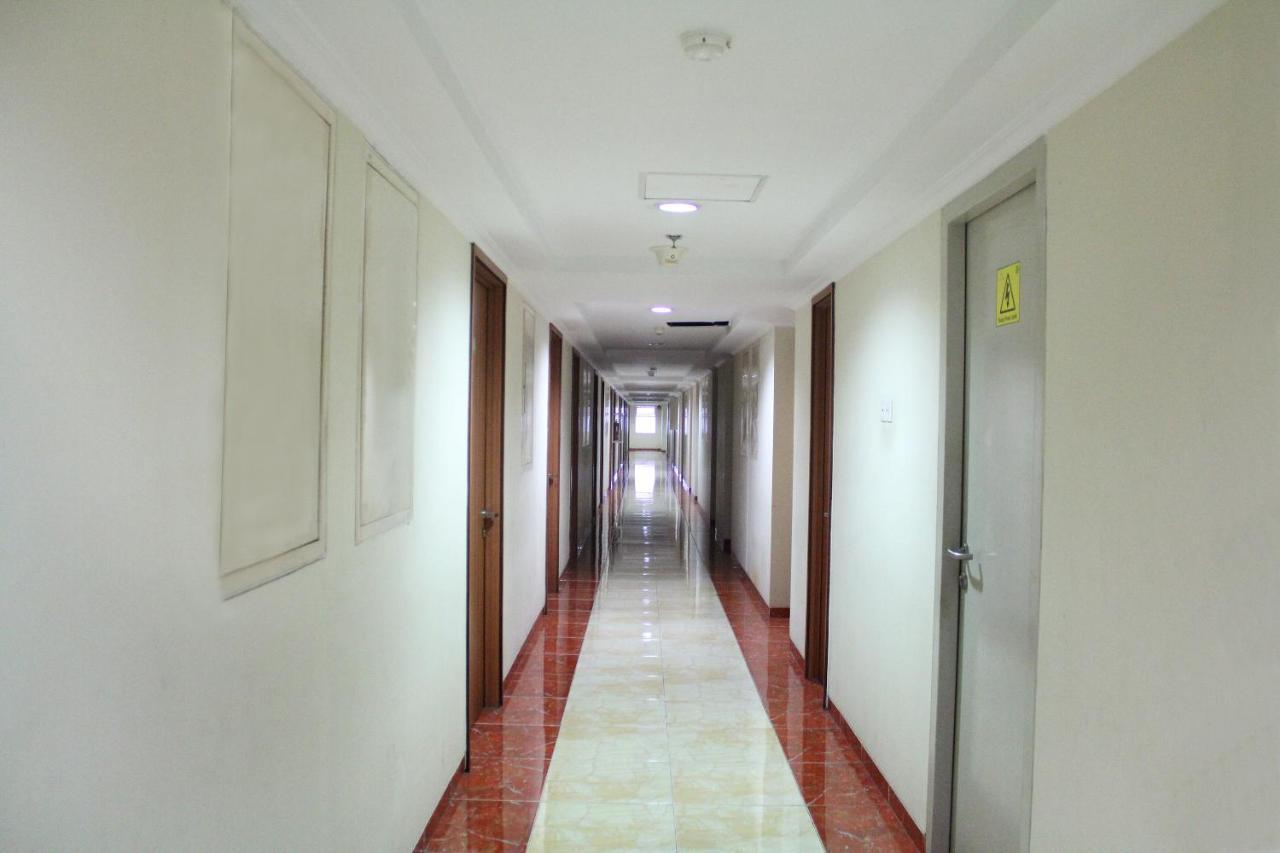 Oyo 266 Margonda Residence 5 Depok Ngoại thất bức ảnh